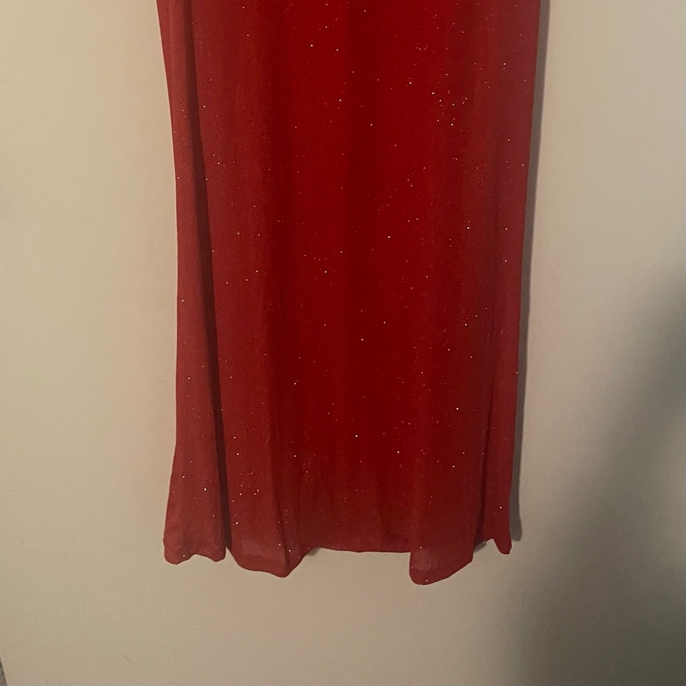 Long Red Elegant Sparkle Dress